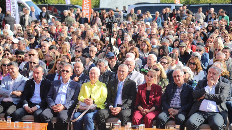 Mezitli Cemevi Coşkulu Kalabalıkla Açıldı