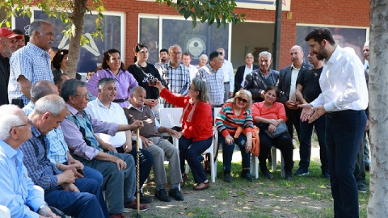 Tarsus Belediye Başkanı Ali Boltaç'ın ilk ziyareti Emeklilere