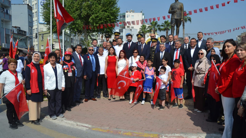 Tarsus'ta 19 Mayıs coşkusu