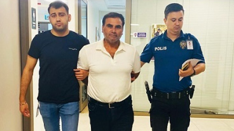 İnterpol’ün Kırmızı Bültenle aradığı Firari Çukurova Havalimanında Yakalandı