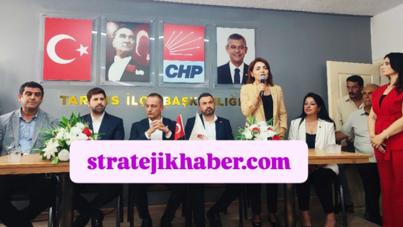 Tarsus CHP'de Bayramlaşma Etkinliği Yapıldı