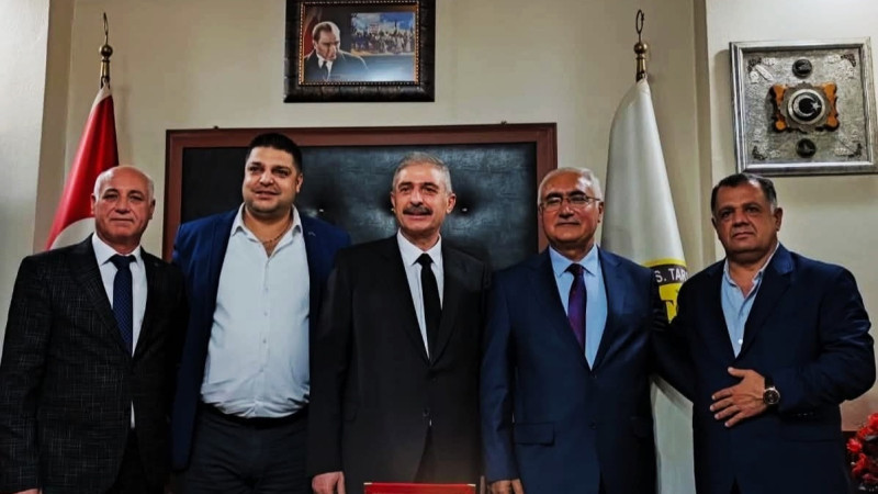 Tarsus Otobüsçüler Kooperatifi 52 Yıldır Kesintisiz Hizmet Veriyor