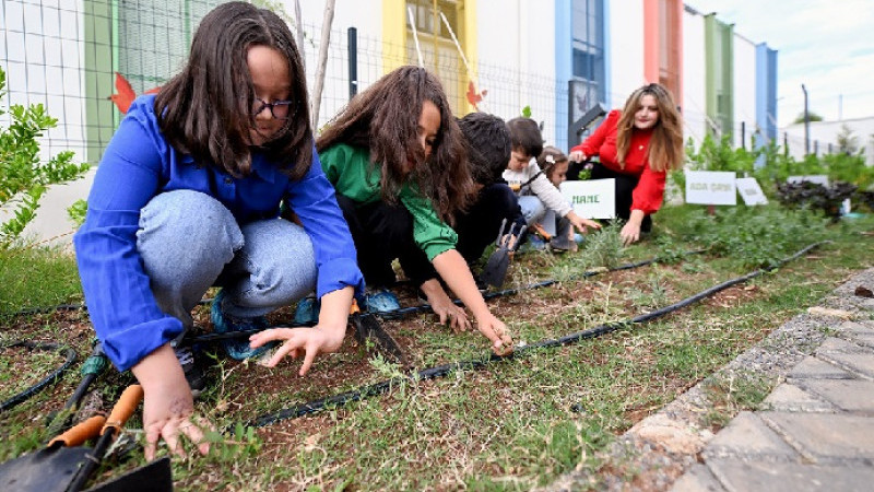 Mersin Büyükşehir Belediyesi'nden Çocuklara Doğayla İç İçe Atölye