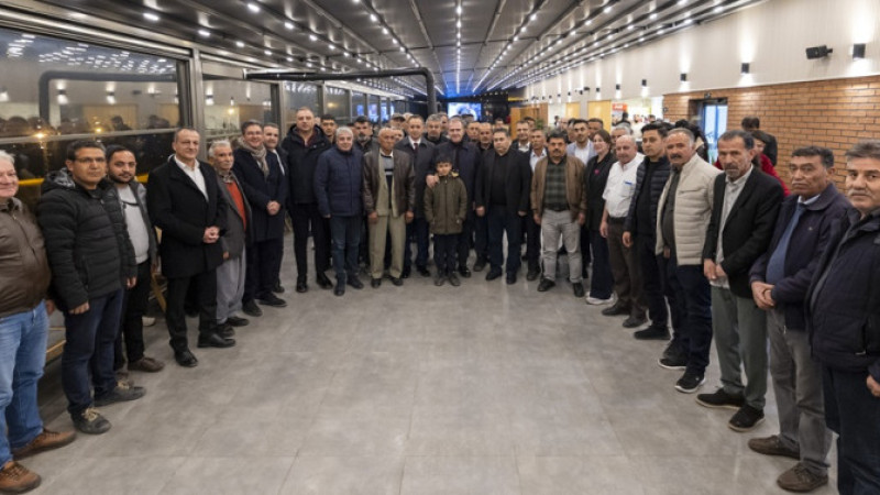 Vahap Seçer ve Meral Seçer, Çamlıyaylalılar'la İftarda Buluştu