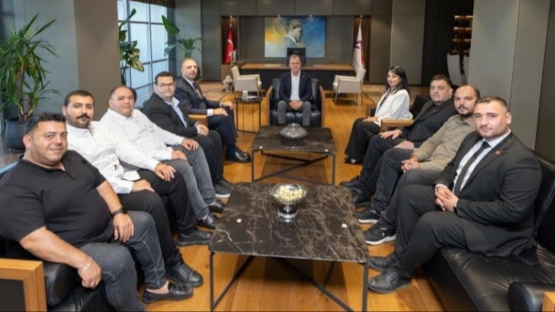 Yusuf Tıbık ve Ekip Arkadaşları Başkan Seçer'le Bir Araya Geldi