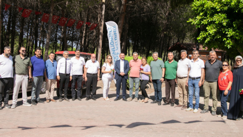 Muhtarlar Tarsus Gençlik Kampında Hem Eğlendi